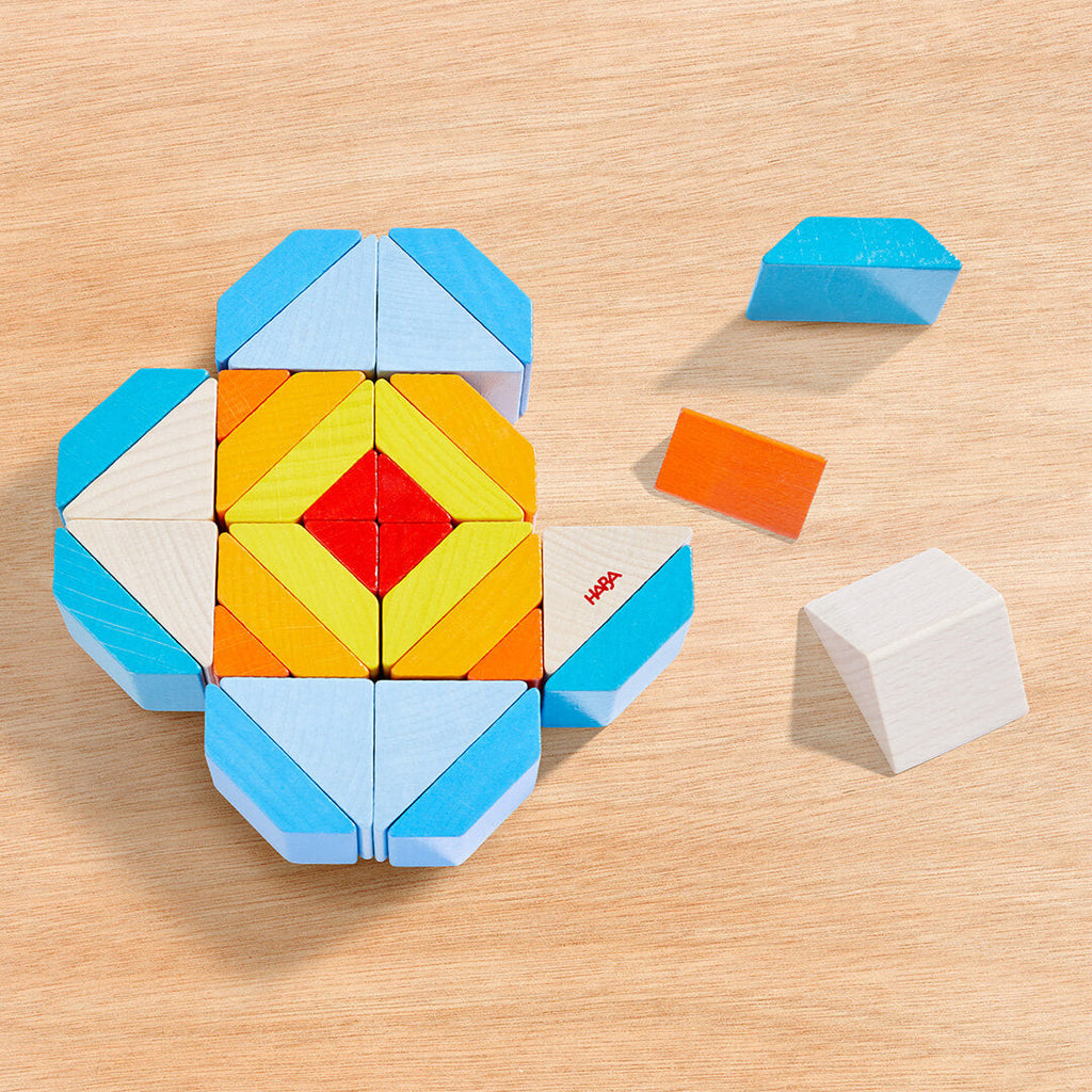 3D Wooden Mosaic Arranging Game