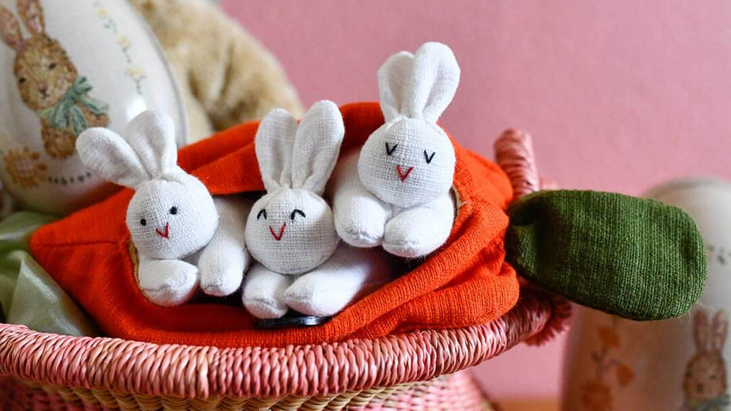 Hide-and-Seek Bunnies in Carrot Pouch
