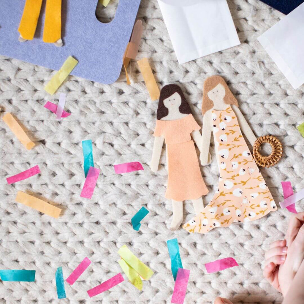Deluxe Felt Doll Set