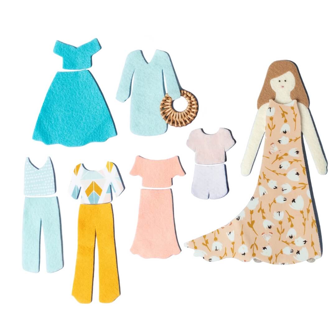 Deluxe Felt Doll Set